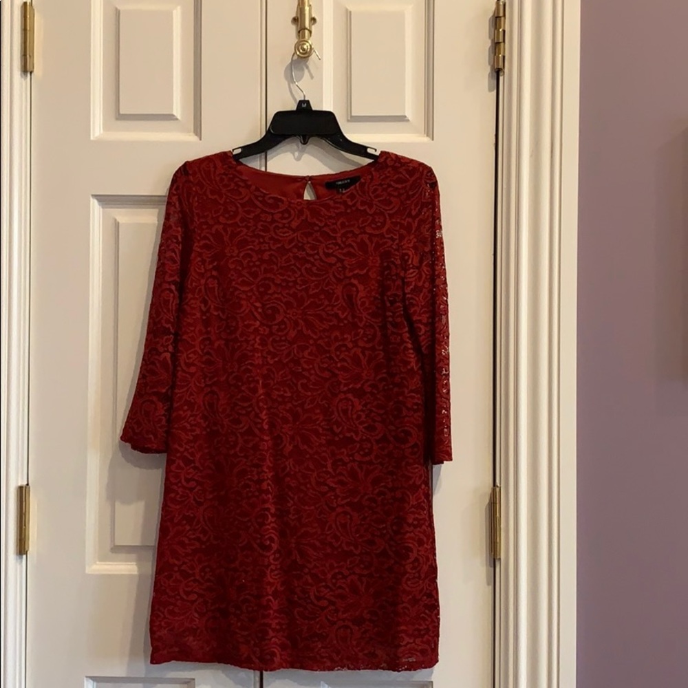 (3/$30) Burgundy Lace Shift Dress
